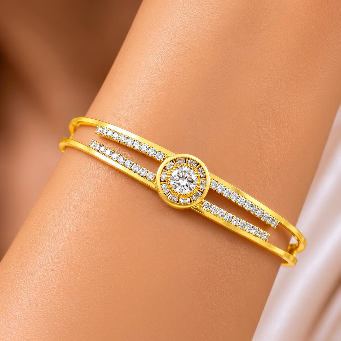 PRAO Bracelet Anti-Tarnish Gold Plated Bangle (Adjustable Size)