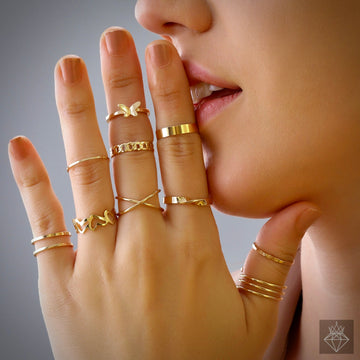 10 High Fashion Dazzling Gold Rings By PRAO