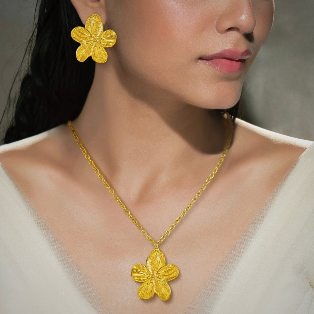 PRAO Anti-Tarnish Lily Flower Necklace Set With Earrings✨