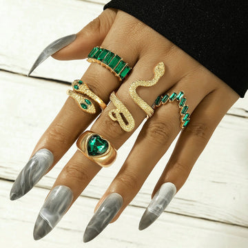 5 Anti-Tarnish Golden Snake & Emerald Rings✨