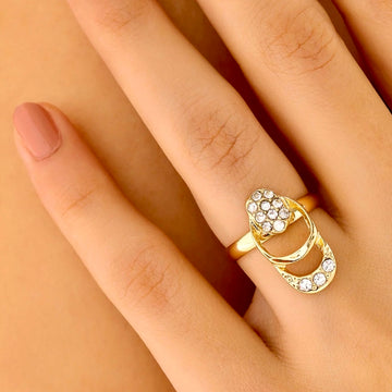 Anti-Tarnish Crystal Studded Gold Ring By PRAO (Adjustable Size)