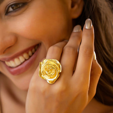 PRAO Anti-Tarnish Golden Rose Ring (Adjustable Size)