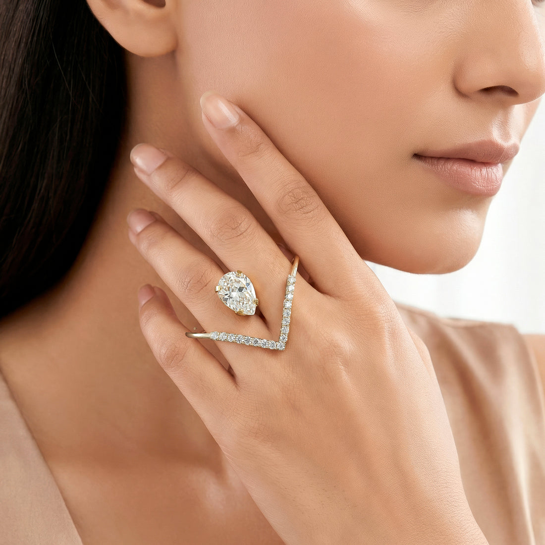 PRAO Ring Anti-Tarnish Invisible Pear Stone Statement