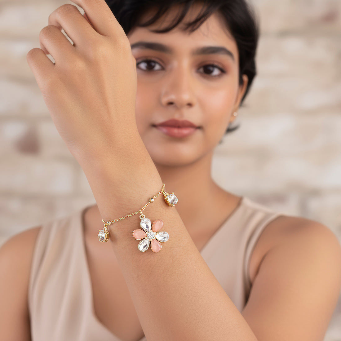 PRAO Bracelet Anti-Tarnish Crystal Flowers Charms Chain (Adjustable Size)