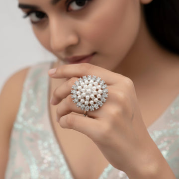 PRAO Ring Anti-Tarnish Pearl & Crystal Cocktail (Adjustable Size)
