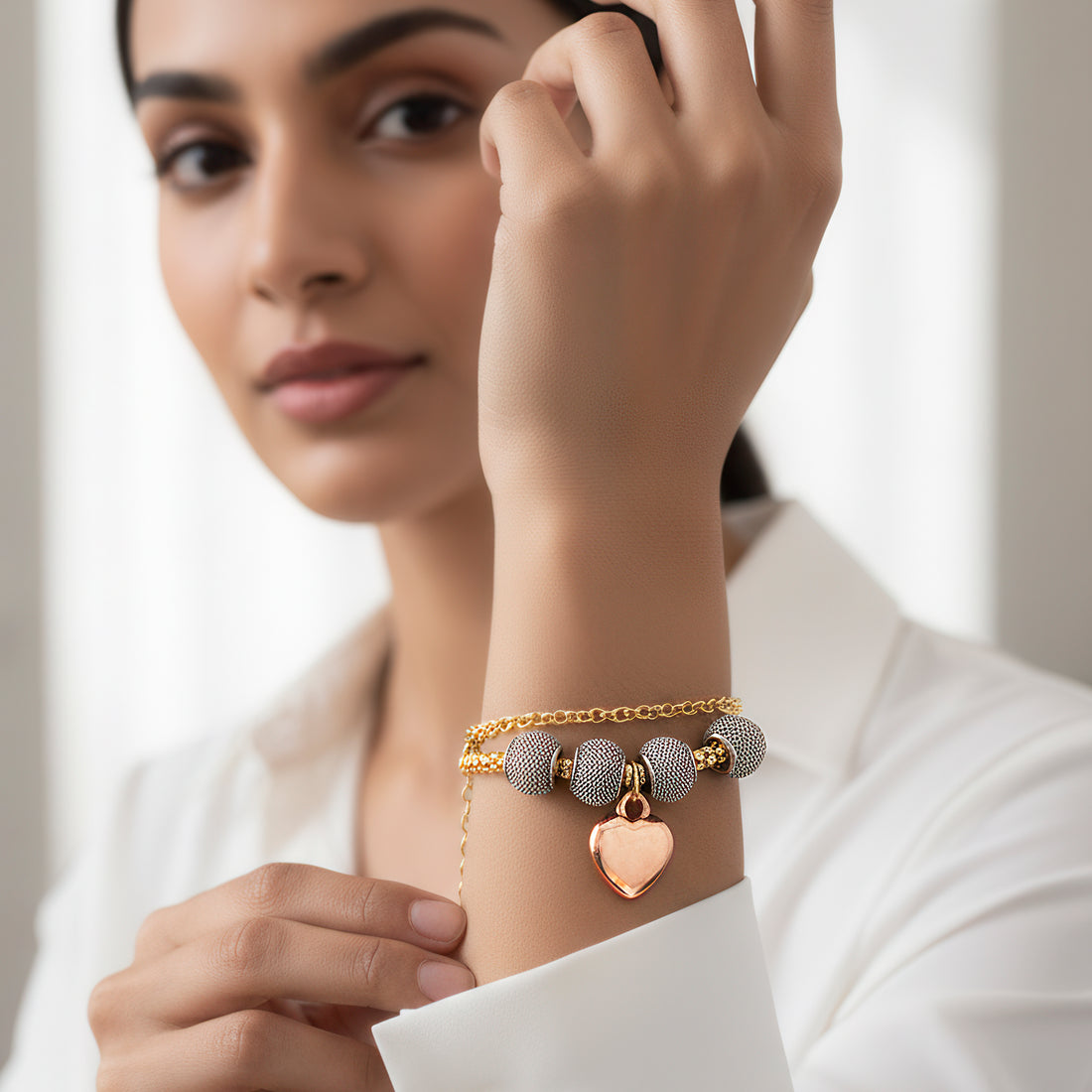 PRAO Anti-Tarnish Tri-Tone Puffy Heart Charm Bracelet (Adjustable Size)