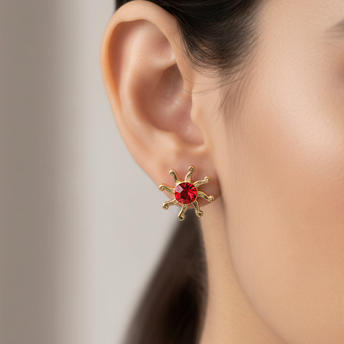 PRAO Anti-Tarnish Miniature Crystal Studded Sun Pendant Necklace