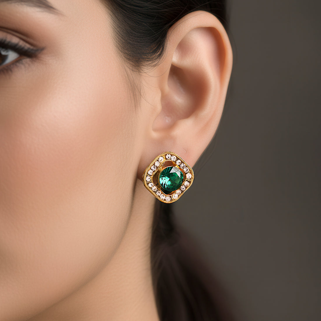 PRAO Anti-Tarnish Evergreen Pearl Studded Necklace Set With Earrings