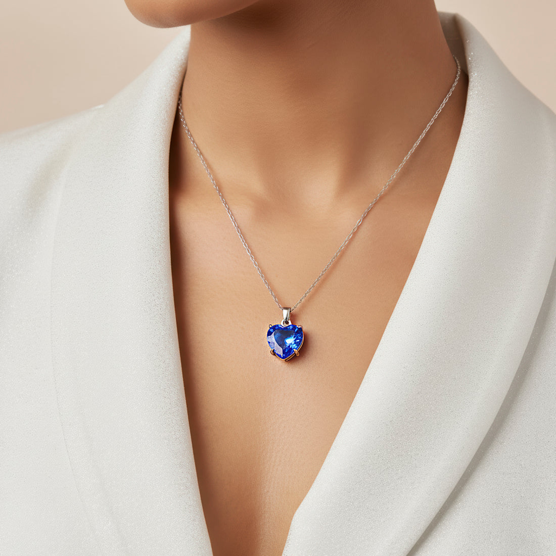 PRAO Anti-Tarnish Solitaire Necklace Set With Earrings