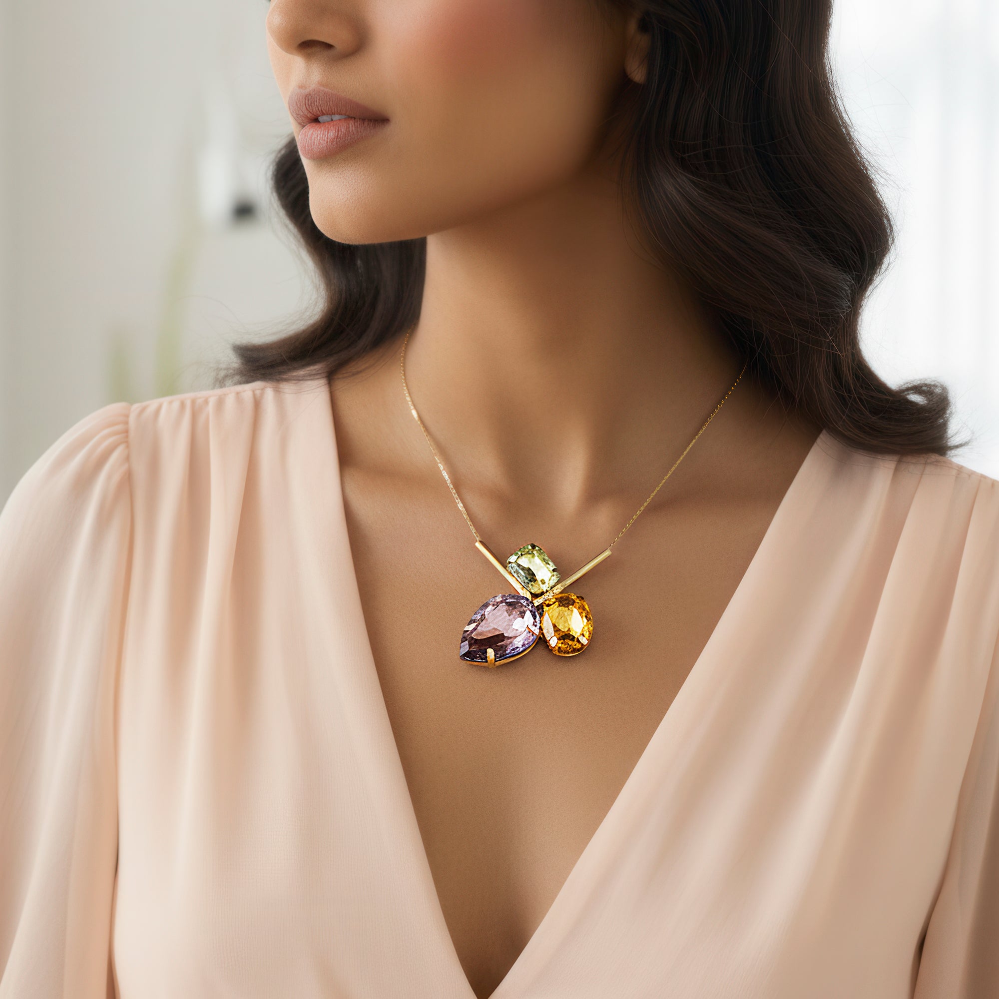 PRAO Anti-Tarnish Tri-Shape Pendant Necklace