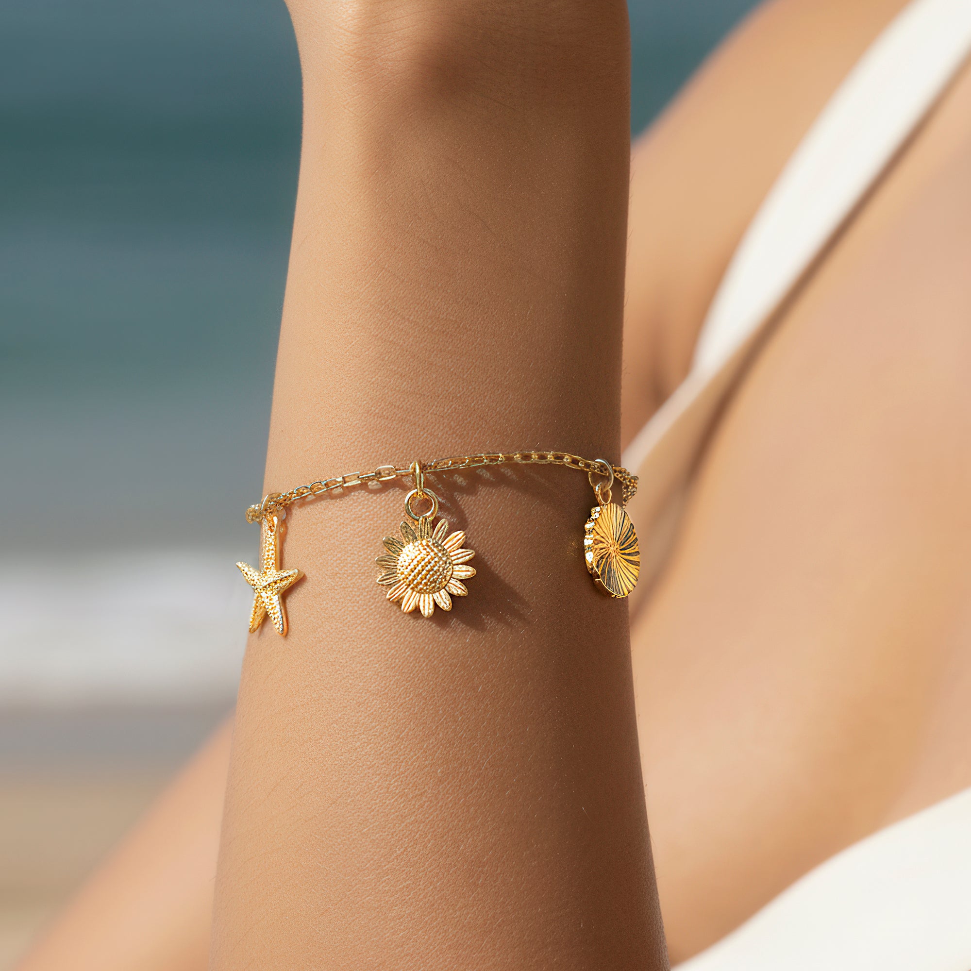 PRAO Anti-Tarnish Sunflower & Starfish Charm Bracelet (Adjustable Size)