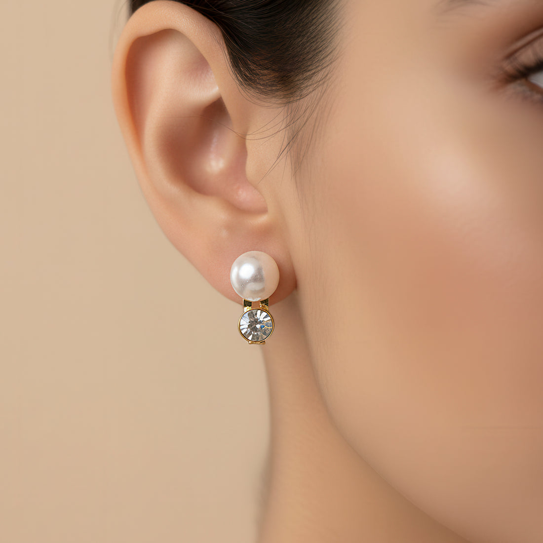 PRAO Anti-Tarnish Pearl & Crystal Studded Statement Necklace Set with Earrings