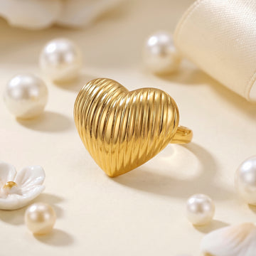 PRAO Ring Anti-Tarnish Ribbed Heart Shape (Adjustable Size)