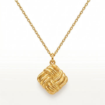 PRAO Necklace Anti-Tarnish Square Knot Pendant