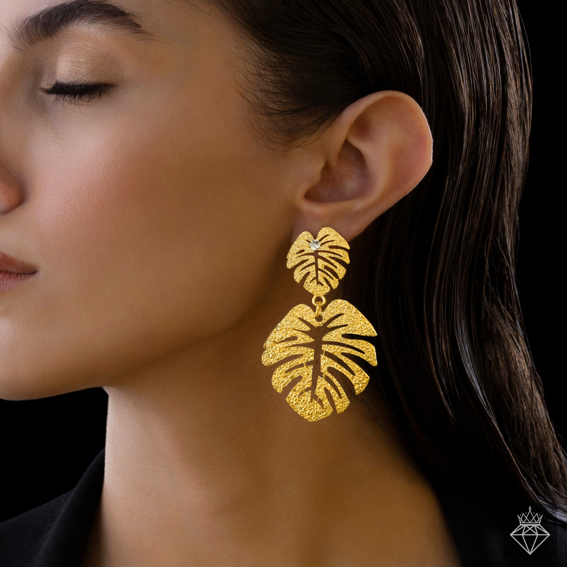 PRAO Anti-Tarnish Golden Palm Leaf Dangler Earrings