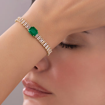 PRAO Anti-Tarnish Baguette Green Stone Chain Bracelet