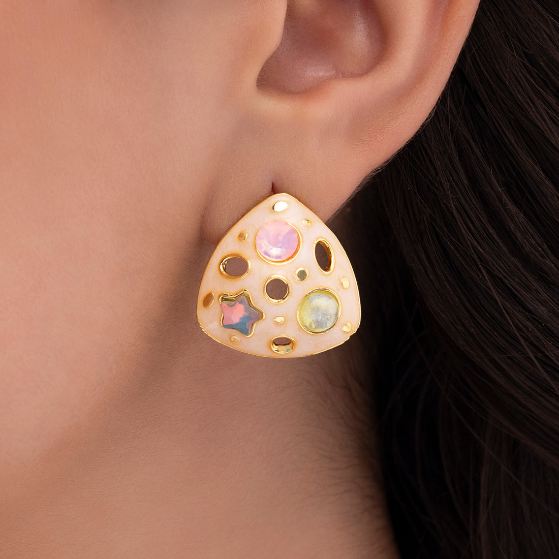 PRAO Anti-Tarnish Peach Enamel Triangle Crystal Tops
