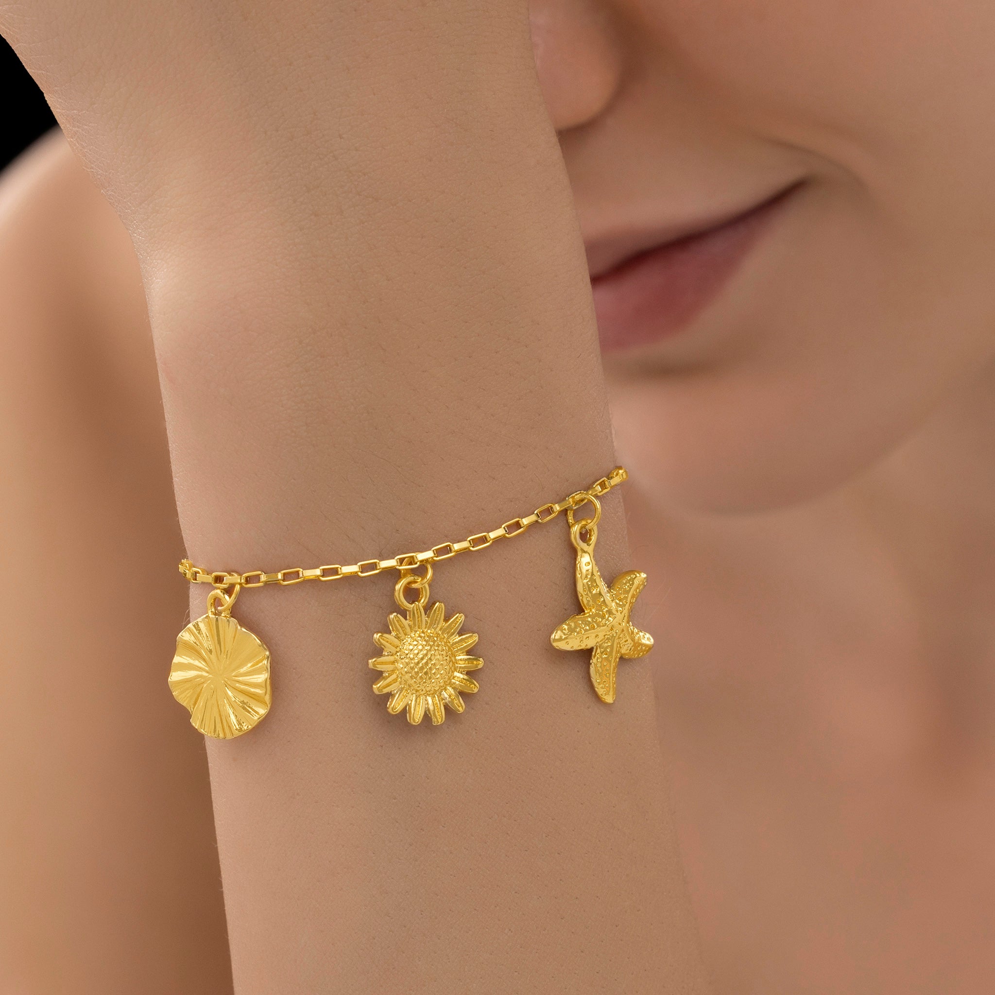 PRAO Anti-Tarnish Sunflower & Starfish Charm Bracelet (Adjustable Size)