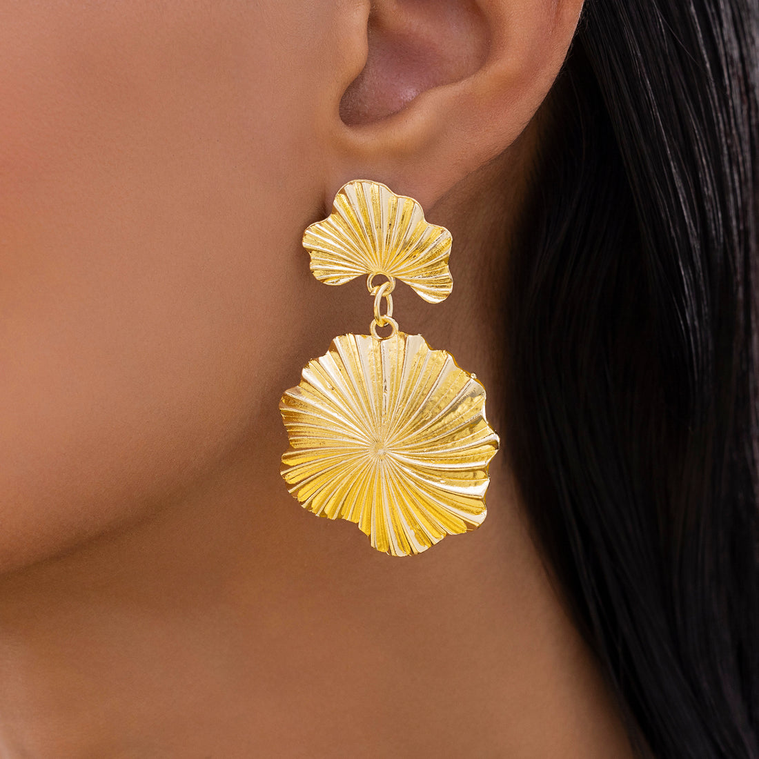 PRAO Anti-Tarnish Conch Shell Dangles with Shell Tops