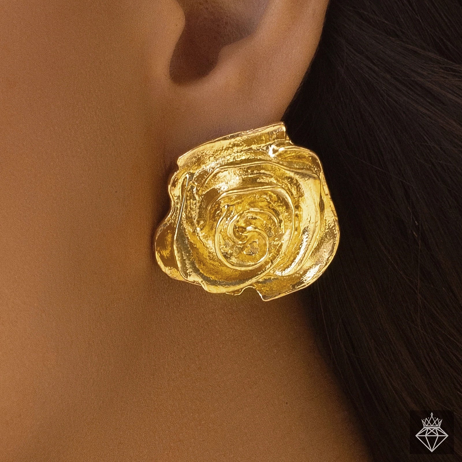 PRAO Anti-Tarnish Golden Rose Earrings✨
