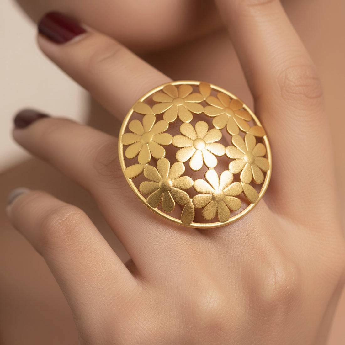 PRAO Anti-Tarnish Oversized Cutout Flower Ring