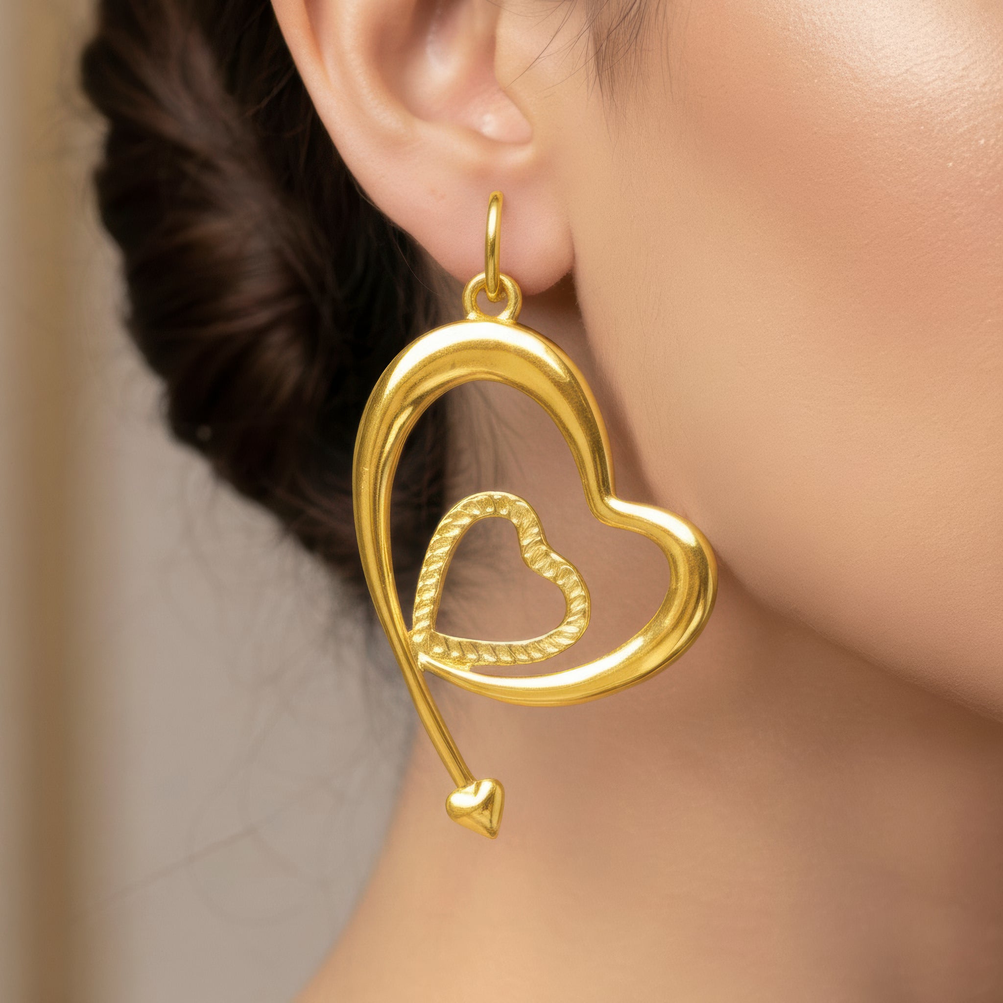 PRAO Anti-Tarnish Arrow Heart Dangle Earrings
