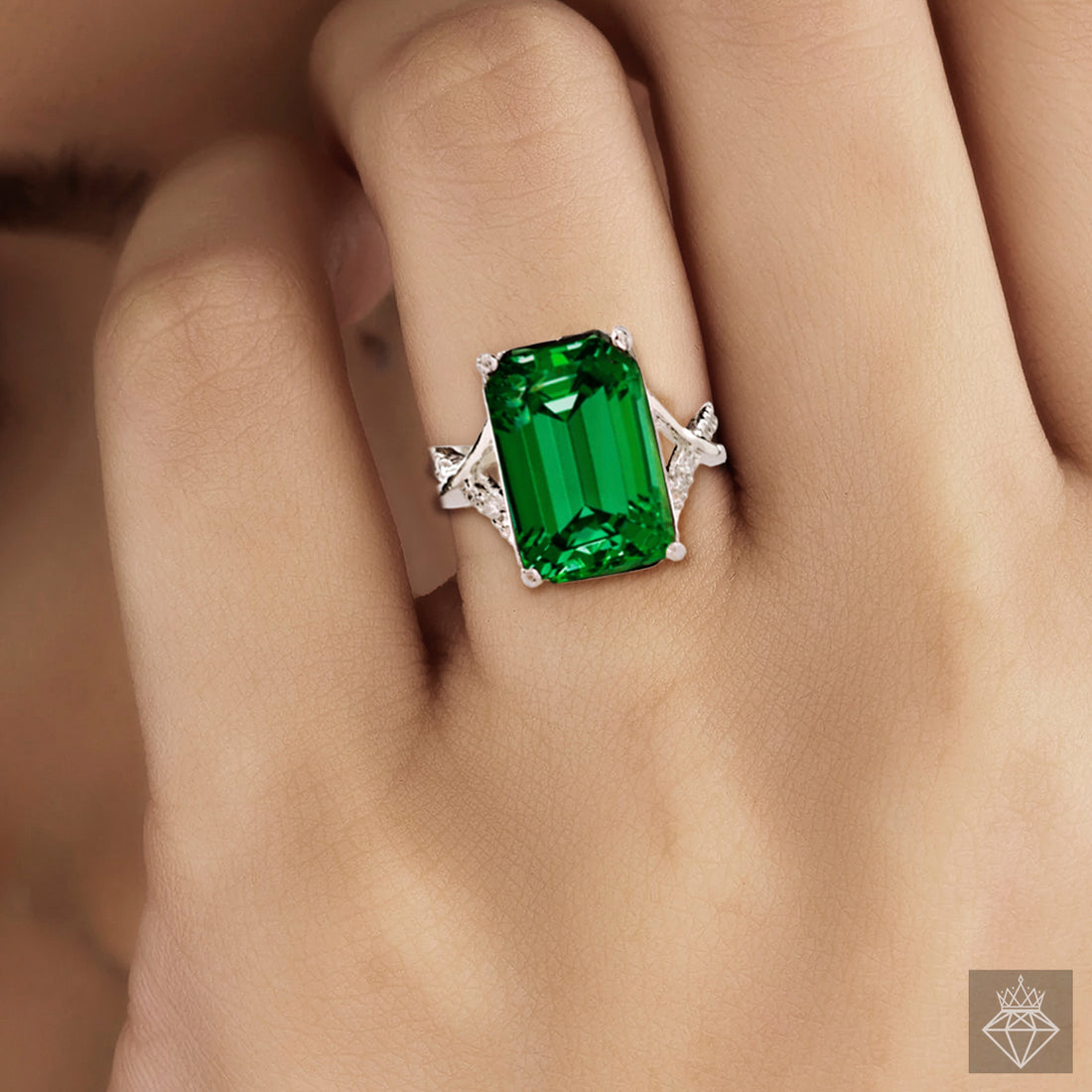 PRAO Anti-Tarnish Emerald Crystal Ring (Adjustable Size)✨