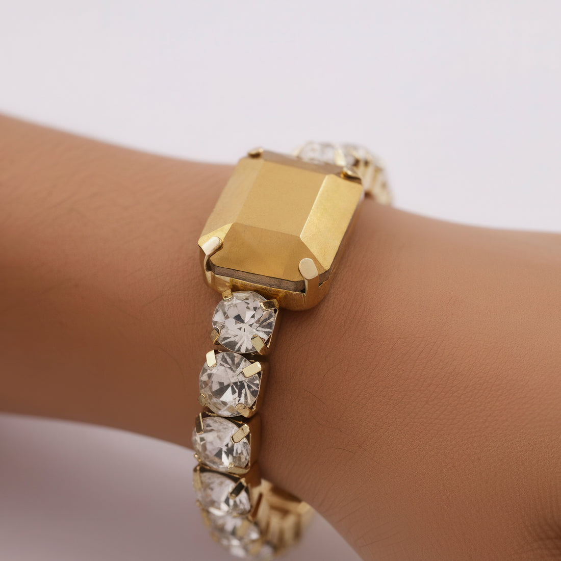 PRAO Anti-Tarnish Crystal Stretchable Bracelet with Opaque Golden Center Stone