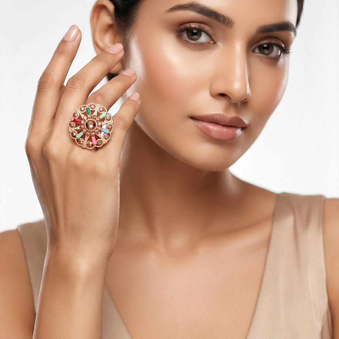 PRAO Ring Anti-Tarnish Vintage Medallion Crystal (Adjustable Size)