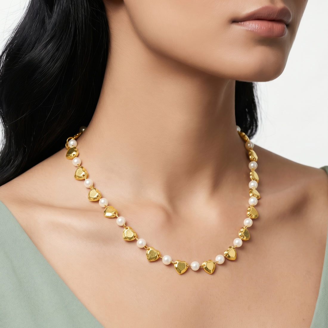 PRAO Necklace Anti-Tarnish Heart Charms And Pearls