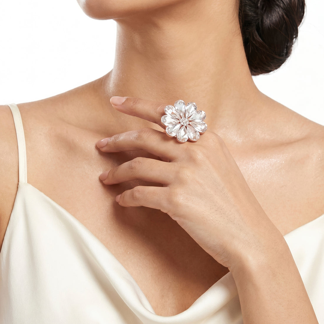 PRAO Ring Anti-Tarnish Clear Floral Crystal (Adjustable Size)
