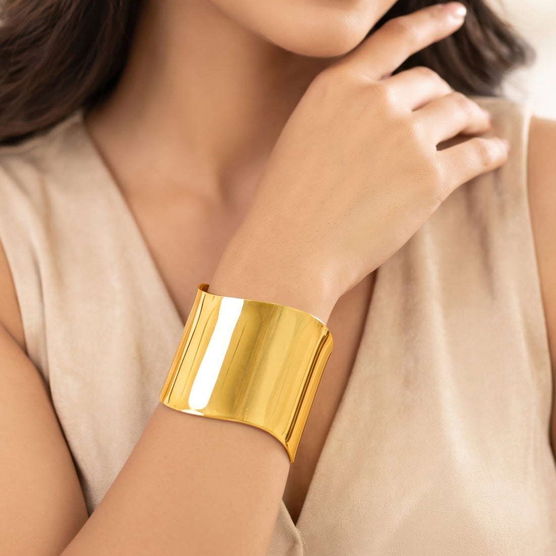 PRAO Bracelet Anti-Tarnish High-Polish Open Cuff (Adjustable Size)