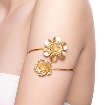 PRAO Arm Cuff Anti-Tarnish Multi-Layered Floral Wire Cuff (Adjustable Size)
