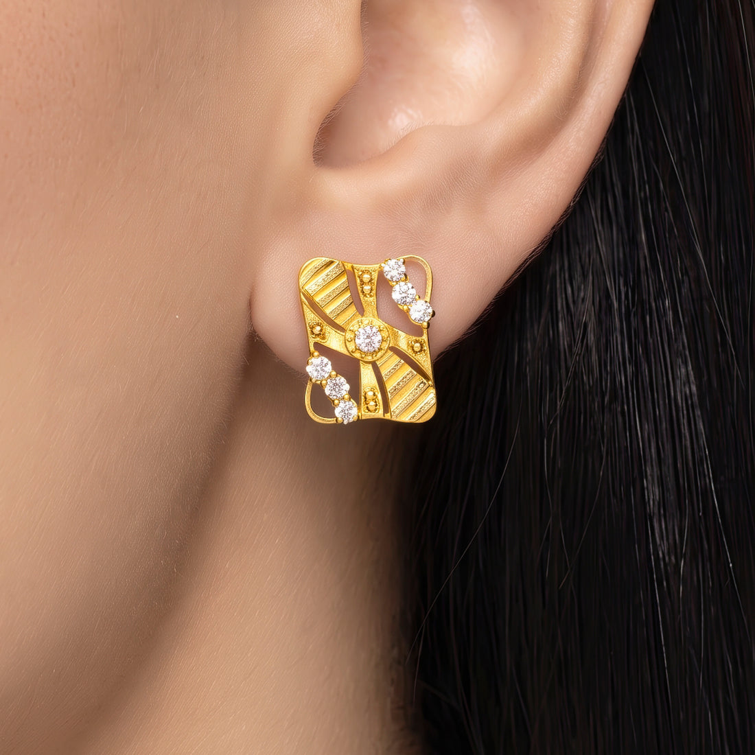 PRAO Earrings Anti-Tarnish Abstract Studs