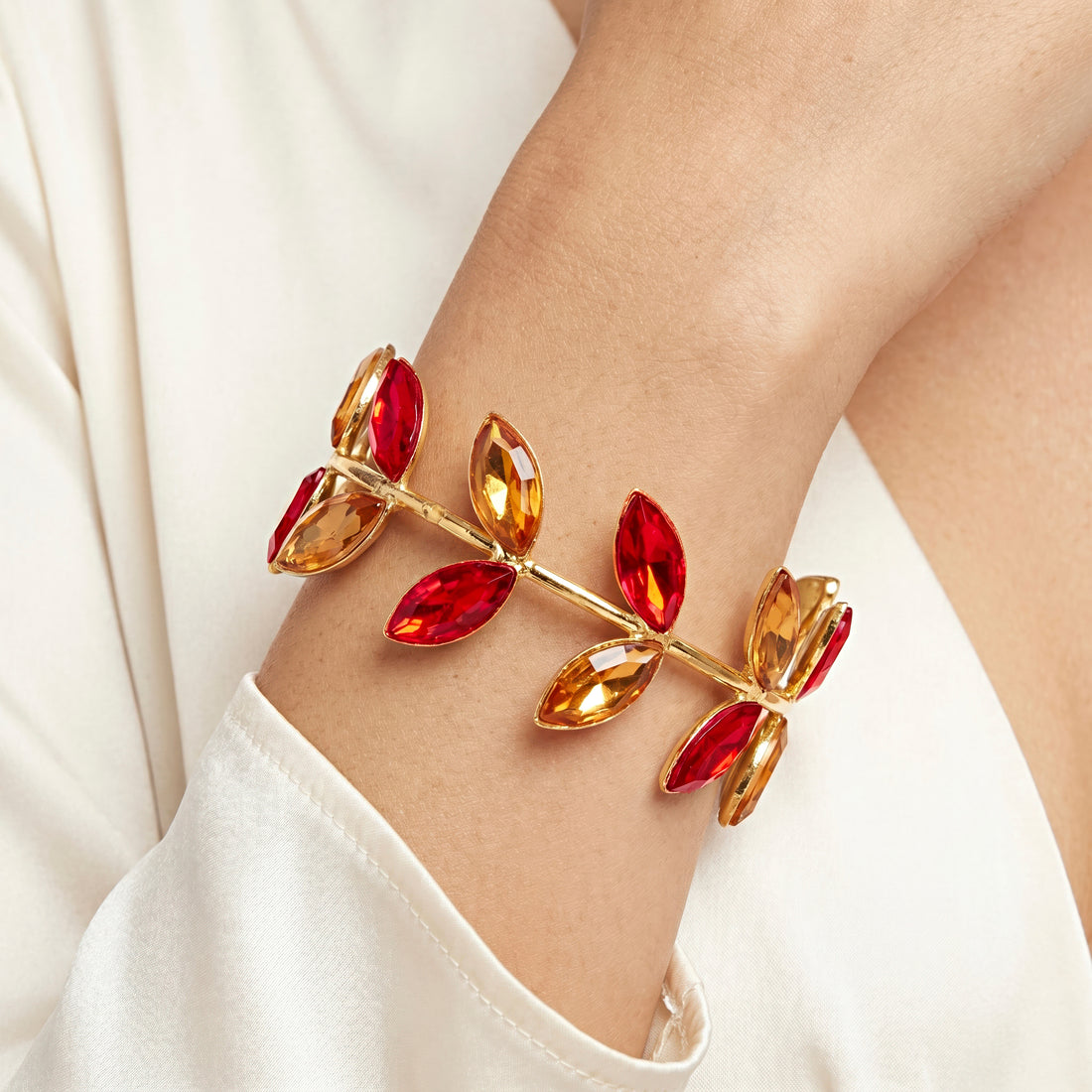 PRAO Bracelet Anti-Tarnish Broad Leafy Cuff Bangle (Adjustable Size)