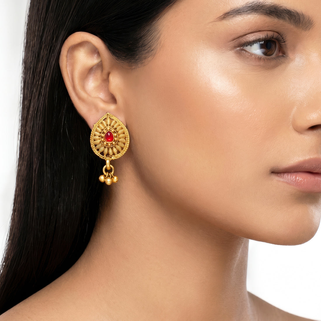PRAO Earrings Anti-Tarnish Leaf-Shaped Drop With Filigree, Red Stones, And Dangling Beads