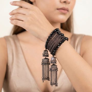 PRAO Bracelet Anti-Tarnish Spiral Black Crystals Tassels (Adjustable Size)