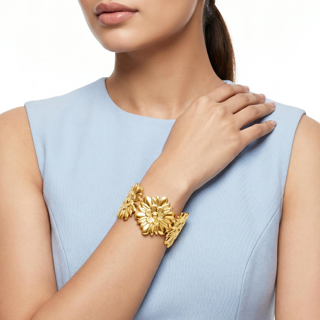 PRAO Bracelet Anti-Tarnish Sculpted Floral Cuff (Adjustable Size)