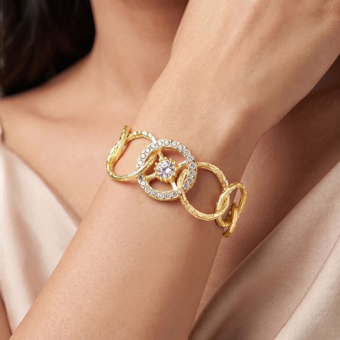 PRAO Bracelet Anti-Tarnish Gold Plated AD with Links Chain (Adjustable Size)