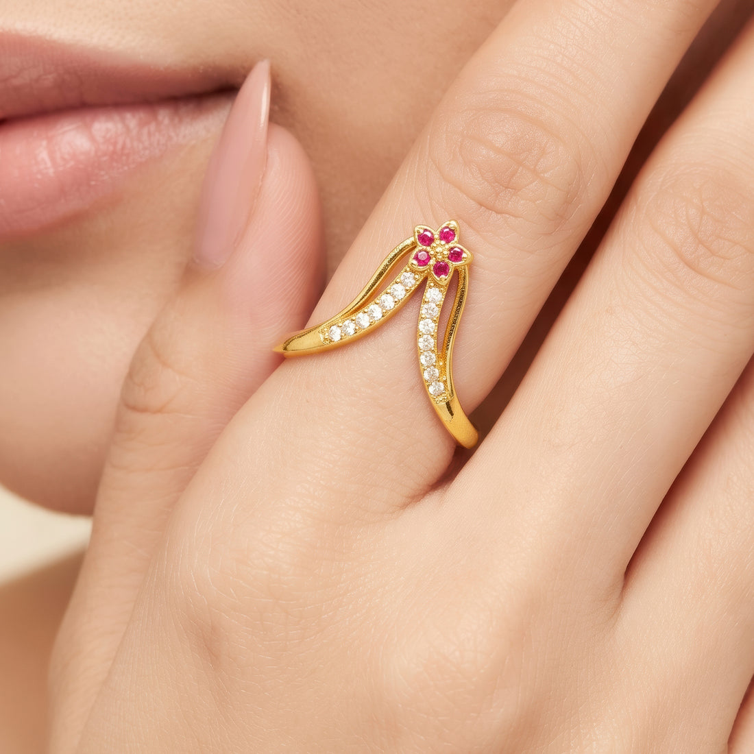 PRAO Ring Anti-Tarnish V-Shape Ruby Crystal (Adjustable Size)