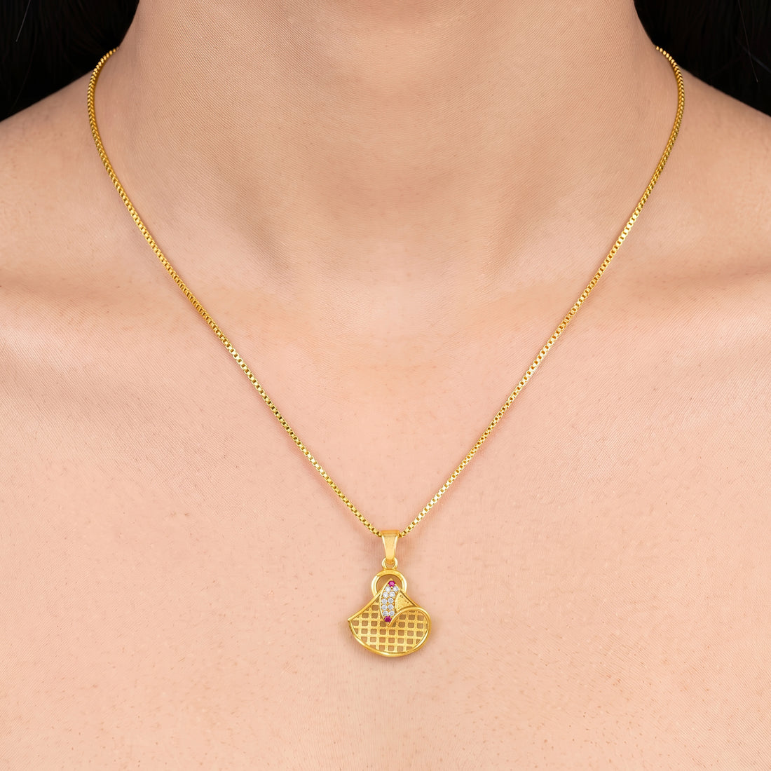 PRAO Necklace Anti-Tarnish Fan Crystal Chain