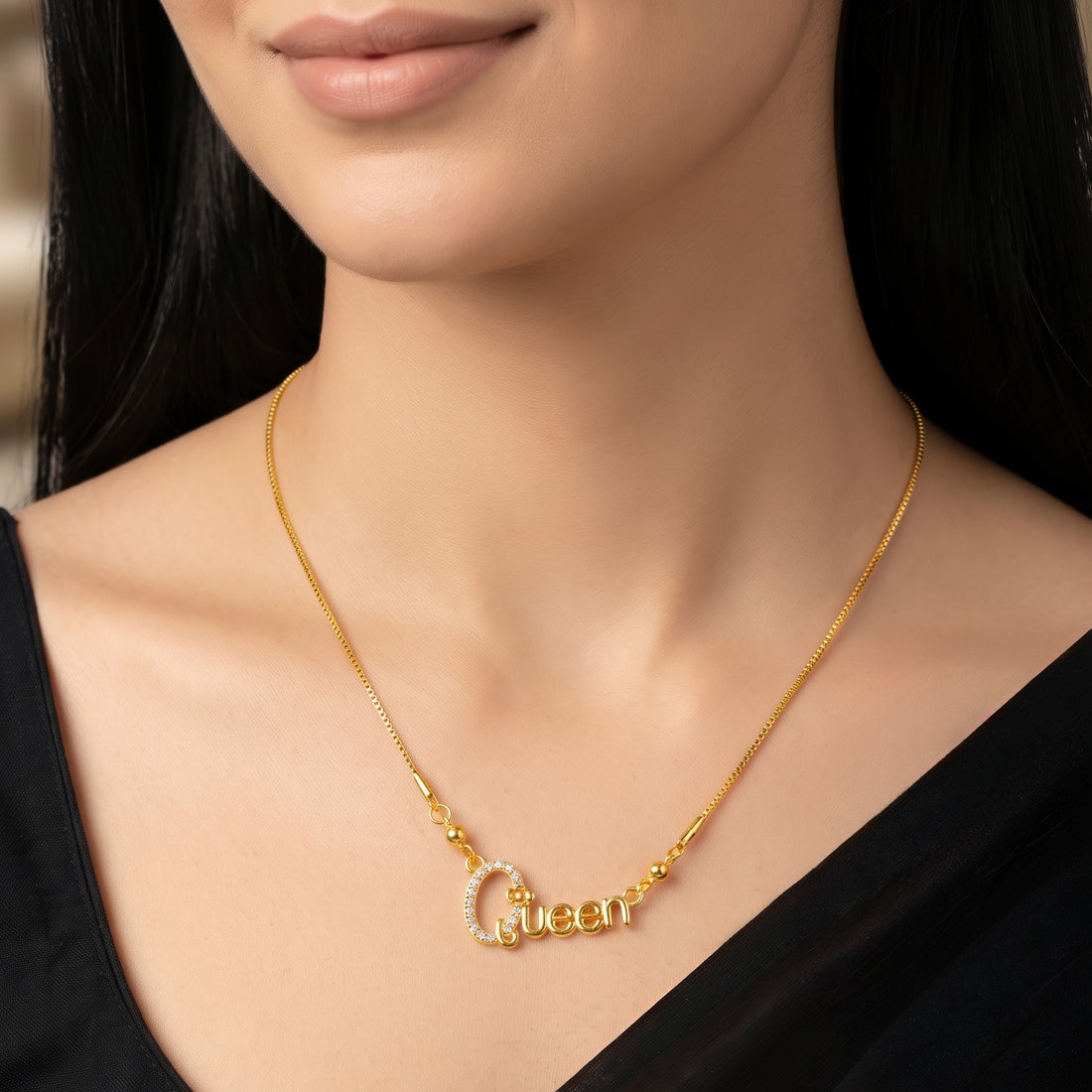 PRAO Necklace Anti-Tarnish Box Chain With Rhinestone-Embellished "Queen" Lettering