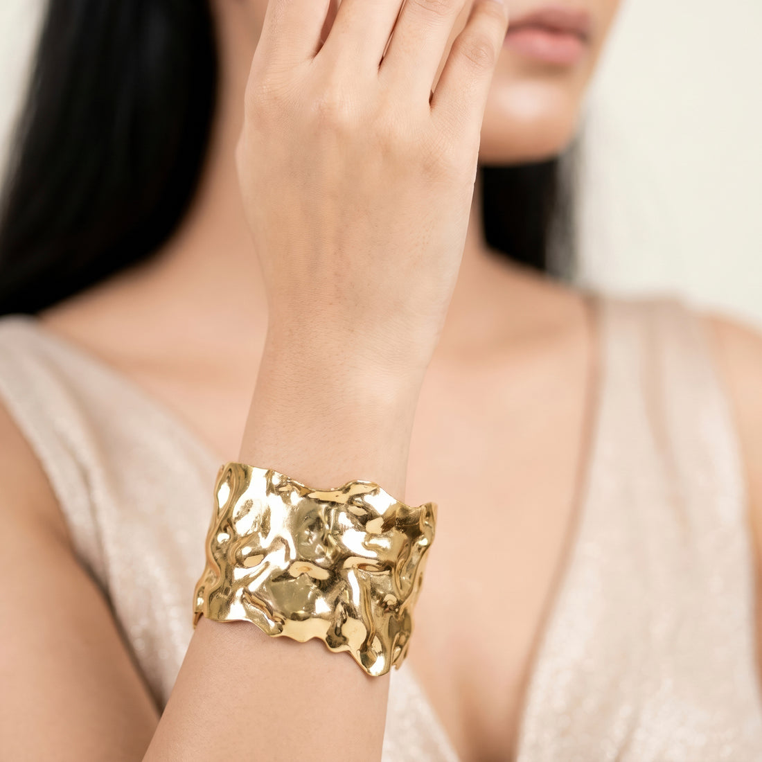 PRAO Bracelet Anti-Tarnish Hammered Textured Broad Cuff (Adjustable Size)