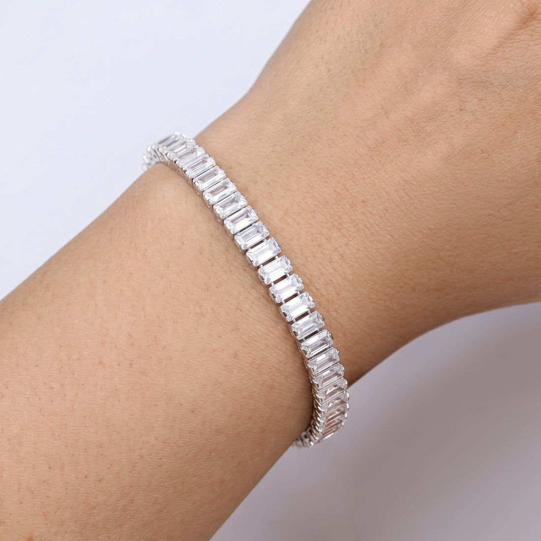 PRAO Bracelet Anti-Tarnish Emerald-Cut Crystal Tennis (Adjustable Size)