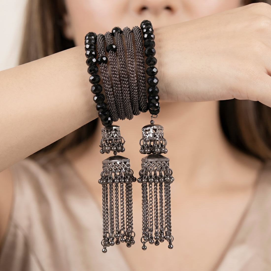 PRAO Bracelet Anti-Tarnish Spiral Black Crystals Tassels (Adjustable Size)