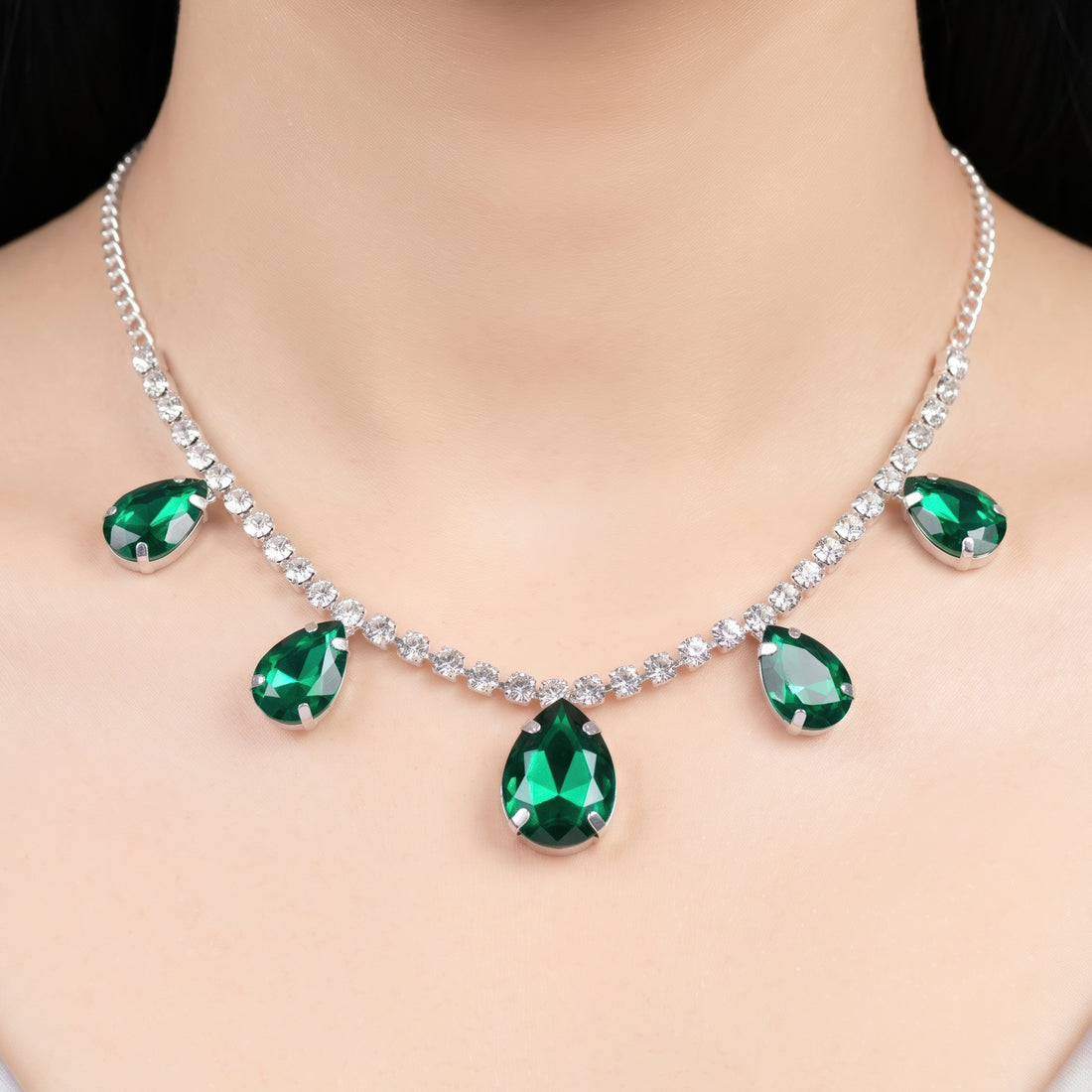 PRAO Necklace Anti-Tarnish Rhinestone Chain With Green Teardrop Pendants