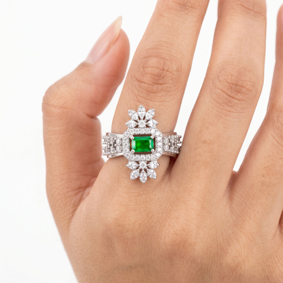 PRAO Ring Anti-Tarnish Green Halo Crystal (Adjustable Size)