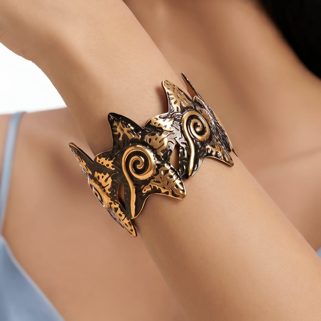 PRAO Bracelet Anti-Tarnish Starfish Spiral Motif Cuff (Adjustable Size)