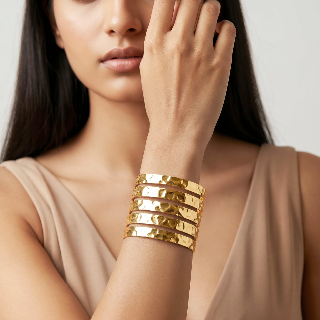 PRAO Bracelet Anti-Tarnish Multi-Line Wide Cuff (Adjustable Size)