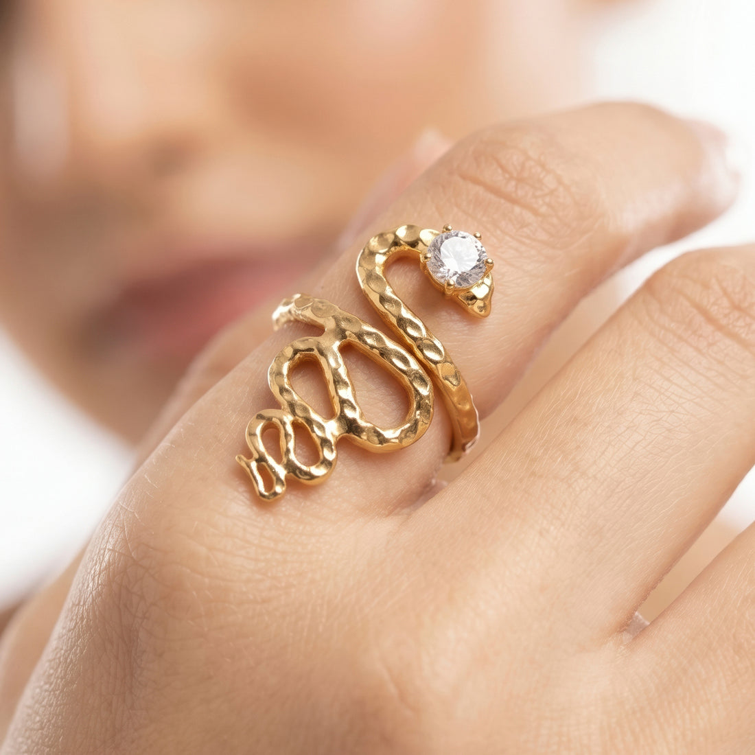 PRAO Ring Anti-Tarnish Snake Crystal (Adjustable Size)